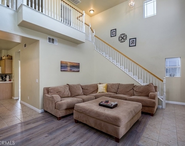 83 Orangewood Court - Photo Thumbnail 3
