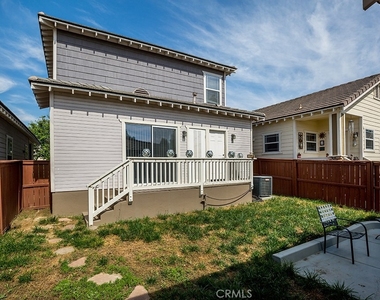 83 Orangewood Court - Photo Thumbnail 17