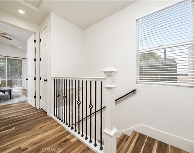 1031 W Fairway Boulevard - Photo Thumbnail 16