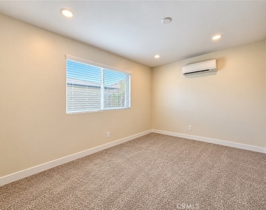 440 E Puente Street - Photo Thumbnail 13