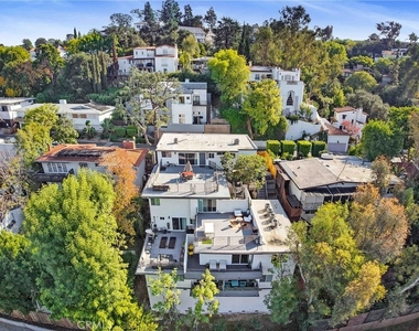 3303 Primera Avenue - Photo Thumbnail 11