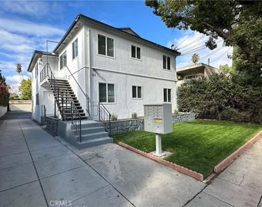 41 N Sierra Bonita Avenue - Photo Thumbnail 9