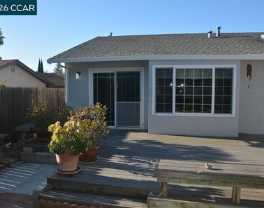 3320 Blythe Dr - Photo Thumbnail 8
