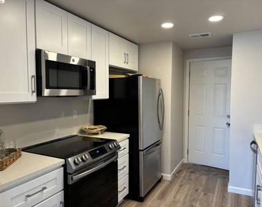 5824 Yawl Street - Photo Thumbnail 1