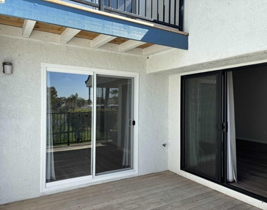 5824 Yawl Street - Photo Thumbnail 8
