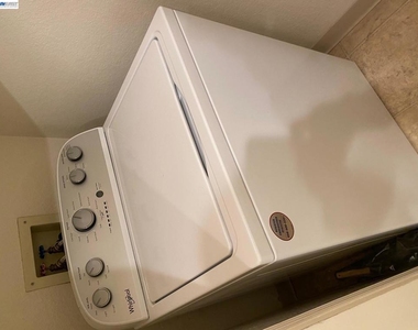 333 Winterwind Cir - Photo Thumbnail 17