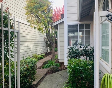333 Winterwind Cir - Photo Thumbnail 25