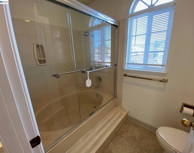 333 Winterwind Cir - Photo Thumbnail 23