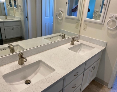 333 Winterwind Cir - Photo Thumbnail 22