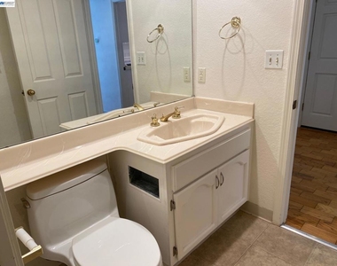 333 Winterwind Cir - Photo Thumbnail 16