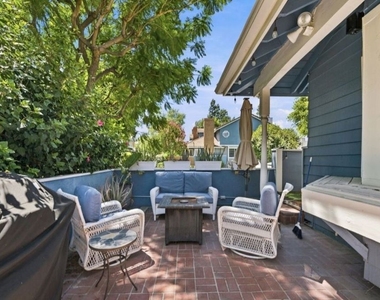 18721 Hatteras Street - Photo Thumbnail 2