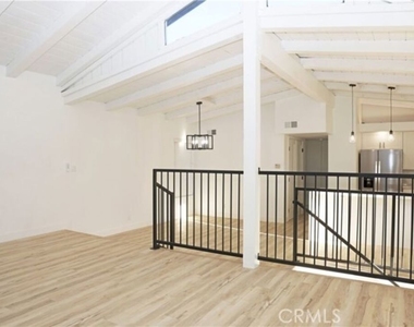 504 35th Street - Photo Thumbnail 5