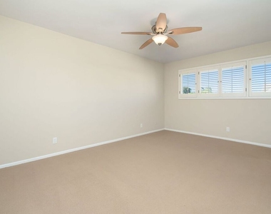 14972 Camarosa Drive - Photo Thumbnail 29
