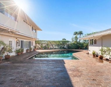 14972 Camarosa Drive - Photo Thumbnail 40