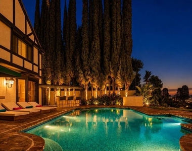 3722 Alonzo Avenue - Photo Thumbnail 52