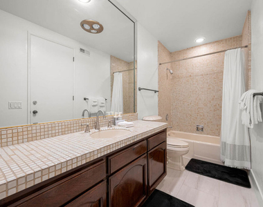 3722 Alonzo Avenue - Photo Thumbnail 33