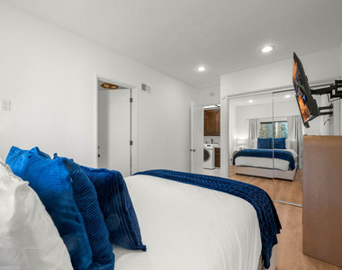 3722 Alonzo Avenue - Photo Thumbnail 32