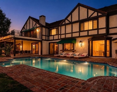 3722 Alonzo Avenue - Photo Thumbnail 54