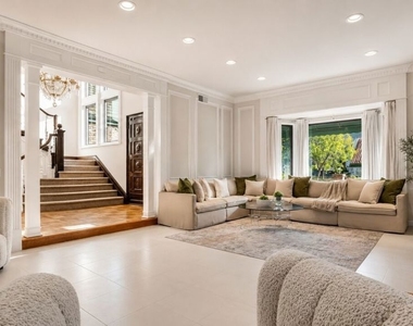 3722 Alonzo Avenue - Photo Thumbnail 10