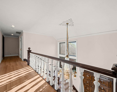 3722 Alonzo Avenue - Photo Thumbnail 37