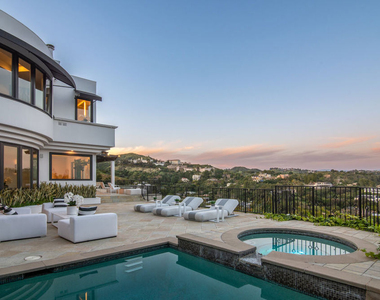 930 N Tigertail Road - Photo Thumbnail 20