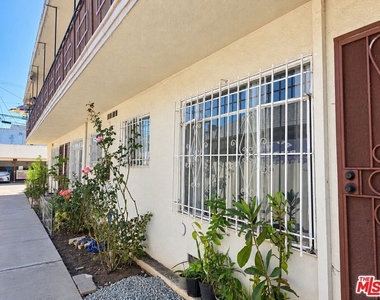 5806 La Mirada Avenue - Photo Thumbnail 1