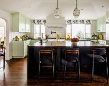 2232 Moreno Drive - Photo Thumbnail 8