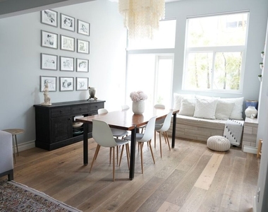 1038 11th Street - Photo Thumbnail 6