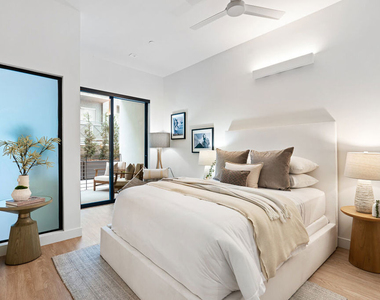 3667 Keystone Avenue - Photo Thumbnail 7