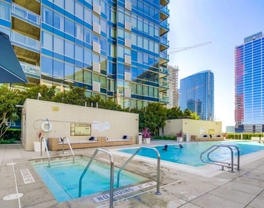 1155 S Grand Avenue - Photo Thumbnail 32