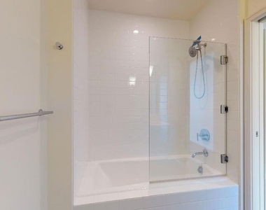 1155 S Grand Avenue - Photo Thumbnail 28