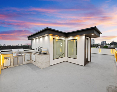 1439 Edris Drive - Photo Thumbnail 41