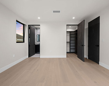 1439 Edris Drive - Photo Thumbnail 19