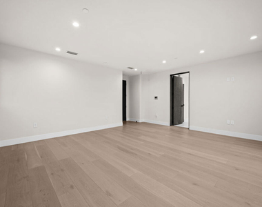 1439 Edris Drive - Photo Thumbnail 33