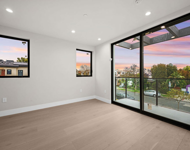 1439 Edris Drive - Photo Thumbnail 22