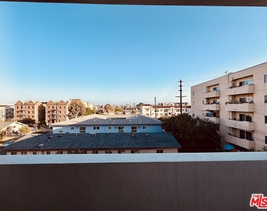 919 Harvard Boulevard - Photo Thumbnail 5