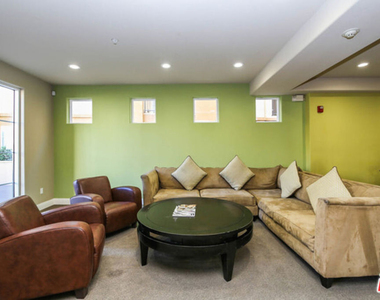 360 W Avenue 26 - Photo Thumbnail 2