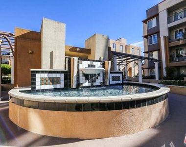 360 W Avenue 26 - Photo Thumbnail 4