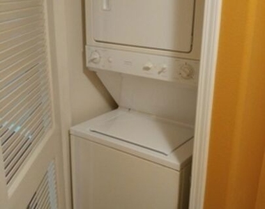 360 W Avenue 26 - Photo Thumbnail 7