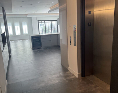 10993 Wellworth Avenue - Photo Thumbnail 1