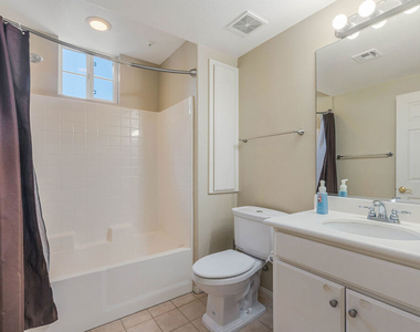 12963 Runway Road - Photo Thumbnail 15