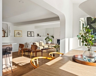 8223 Yucca Trail - Photo Thumbnail 11