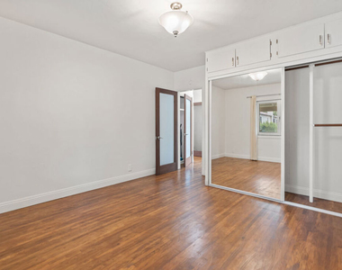 2907 Washington Avenue - Photo Thumbnail 14