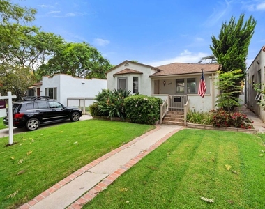 2907 Washington Avenue - Photo Thumbnail 1