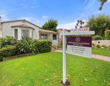 2907 Washington Avenue - Photo Thumbnail 2