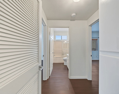 1515 Amherst Avenue - Photo Thumbnail 23