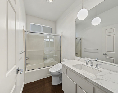 1515 Amherst Avenue - Photo Thumbnail 22