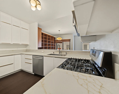 1515 Amherst Avenue - Photo Thumbnail 15