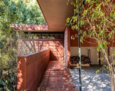2409 Panorama Terrace - Photo Thumbnail 26