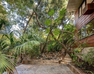 2409 Panorama Terrace - Photo Thumbnail 24